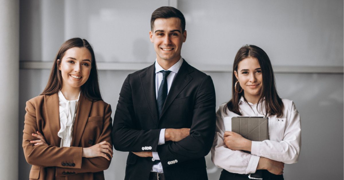 Advogados começo de carreira, estagiários, colaboradores e servidores